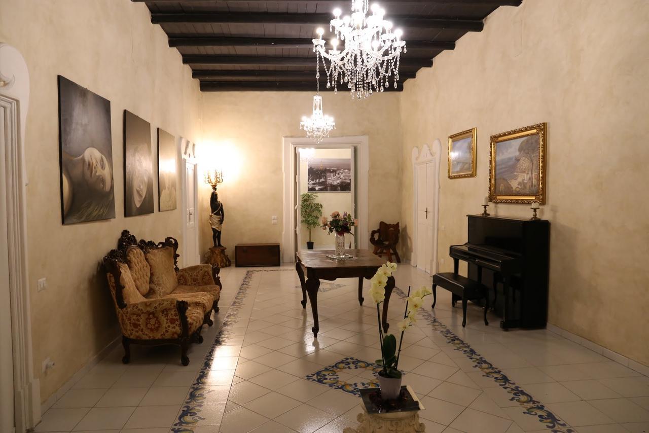 Suite Palazzo Luciani Salerno Exteriér fotografie